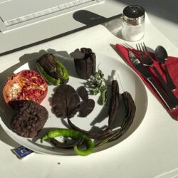 48426805_2212259682430029_370431626380836864_o